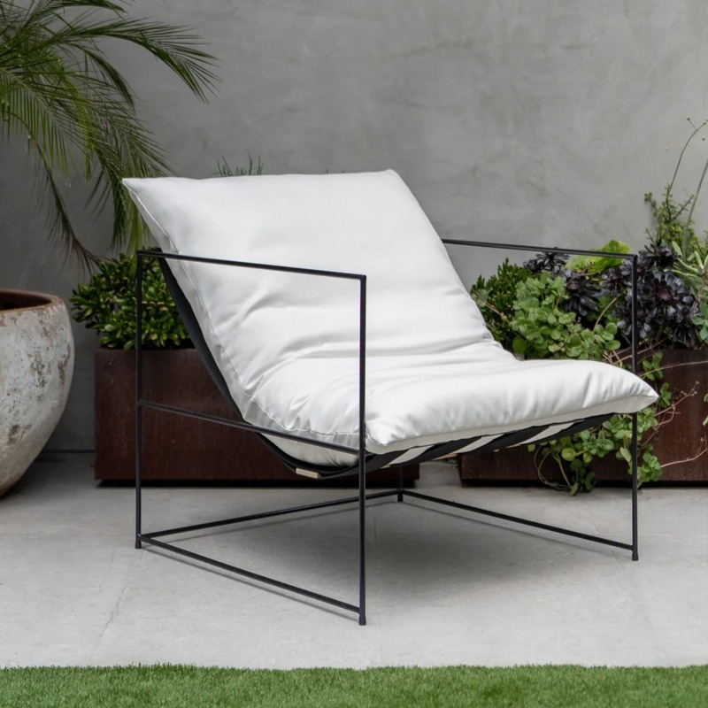 プラスチック製の枕型ガーデン家具セット レトロなプラスチック - Kids Outdoor Furniture Set のレビューと価格